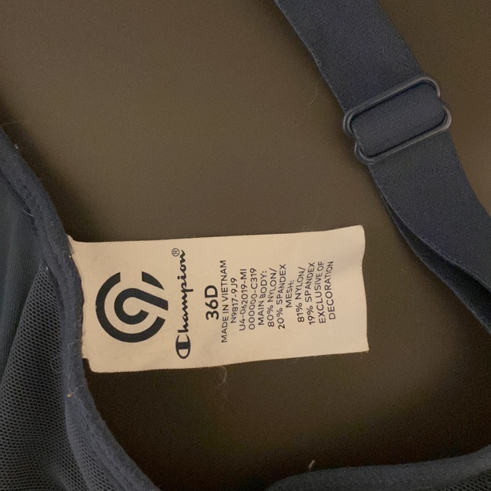 Champion bra size 36D - Picture 2 of 6